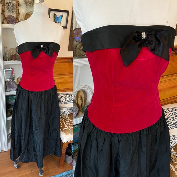 Laura Ashley 80’s Red Velvet Formal prom Bow Dres… - image 1