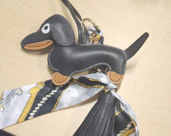 Dachshund Purse Charm: Faux Leather Bag Accessory with Scarf