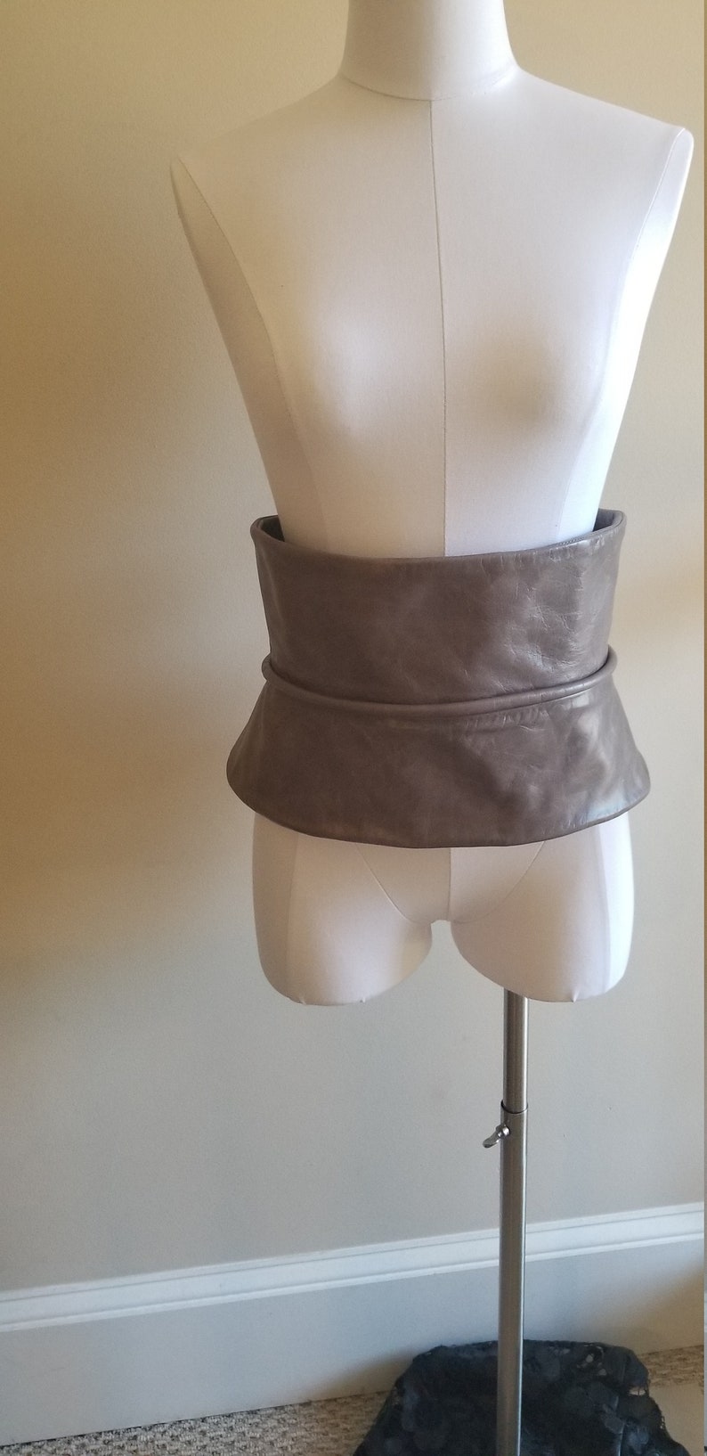 SALE Distressed Gray Leather Obi Cinched Waist Corset Peplum Belt image 2