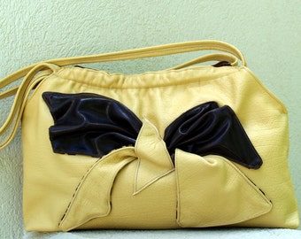 Desert Sand Tan Yellow and Chocolate Brown Large Leather Tote Shoulderbag Hobo Handbag