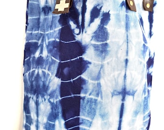 Handgefärbte Shibori-Einkaufstasche, Indigo-Baumwoll-Denim-Kunsttasche, handgefertigte Ledergriff-Geldbeutel