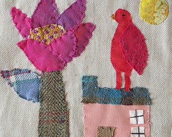 Hand bestickter roter Vogel, Textilkunst, gemütliches Wanddekor 15 x 15 cm