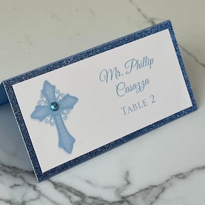 Blaue Vintage Kreuz Taufe-Kommunion Tischkarten