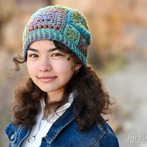 Pattern for a crochet hat. A Boho Style hat with different sized squares joined together to make a slouchy hat with tassels. Pattern includes 3 sizes from children to adults.