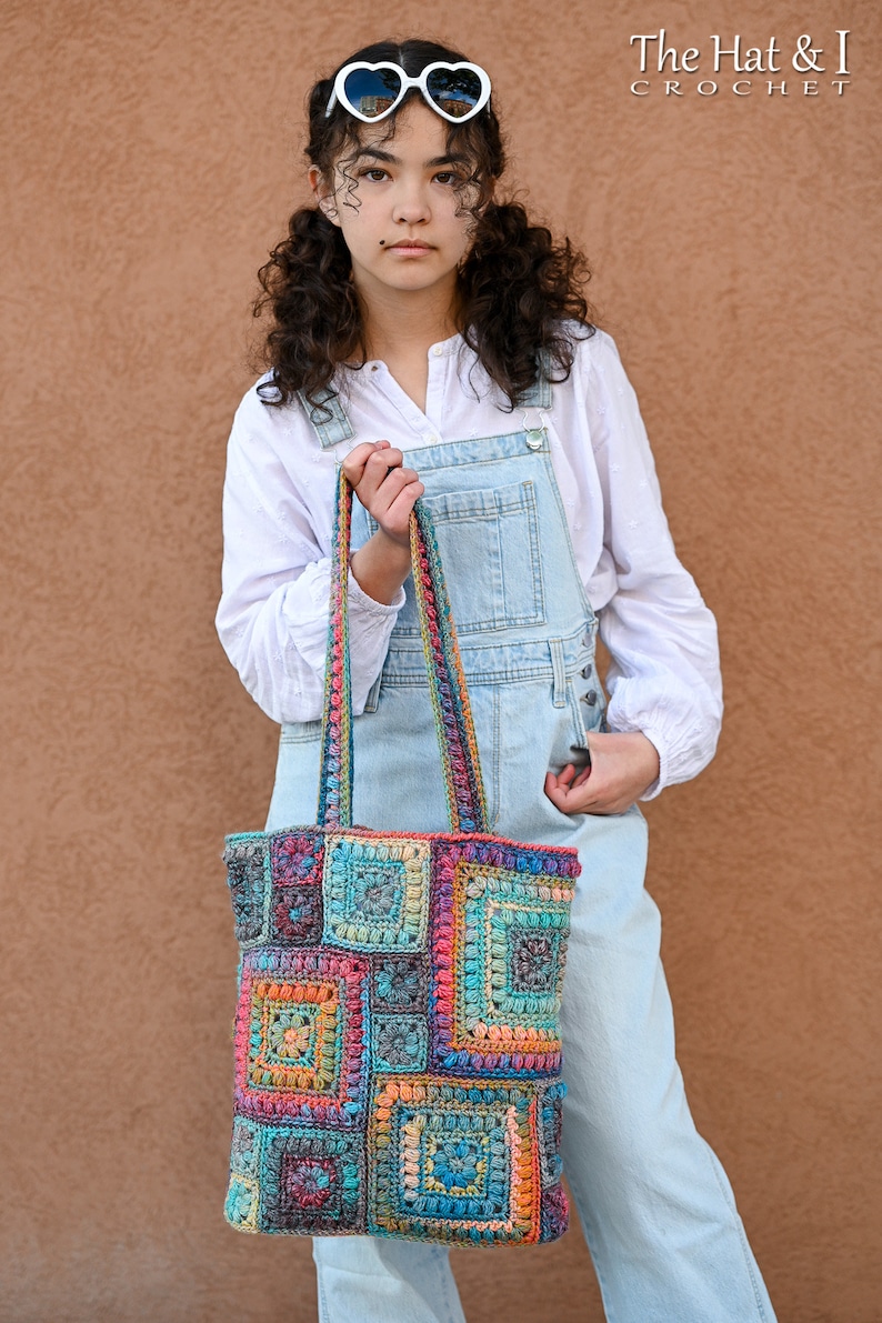 Crochet PATTERN Square Scramble Sack crochet tote bag pattern, boho granny square tote sack pattern, colorful crochet bag PDF Download image 2