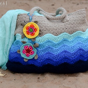 Crochet PATTERN Turtle Beach Tote crochet bag pattern, colorful turtle purse tote pattern, crochet beach bag pattern PDF Download image 4