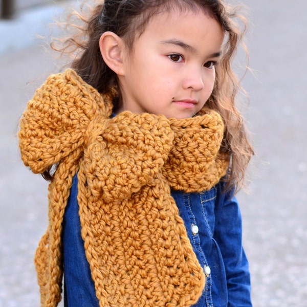 Crochet PATTERN - Gift Wrapped - crochet cowl pattern, girls cowl scarf pattern with big bow (3 sizes | Toddler Child Adult) - PDF Download