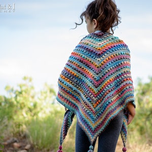 Crochet PATTERN Boho Shawl crochet shawl pattern, boho crochet wrap pattern, women's triangle shawl scarf pattern PDF Download image 4