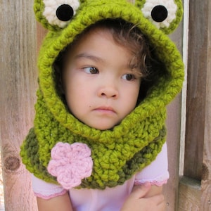 Crochet PATTERN Frog Fun crochet hood pattern, frog hooded cowl pattern, frog hat pattern 3 sizes Toddler Child Adult PDF Download image 4