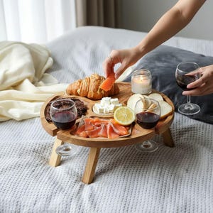 Mesa de vino plegable de madera para picnic