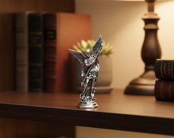 Figura vintage de San Miguel Arcángel: Estatua de ángel guardián de estilo antiguo