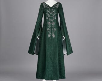 Elven Green Cosplay Dress – Medieval Fantasy Gown with Long Angel Sleeves, Arwen Inspired Elvish Robe, Renaissance Fair Costume