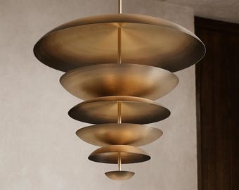 Modern Layered Brass Pendant Light – Luxury Sculptural Chandelier, Contemporary Ceiling Light Fixture, Minimalist Home Decor Lighting