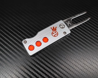 SCGOLF CUSTOM GOLF DIvot Tool King Smile Edition