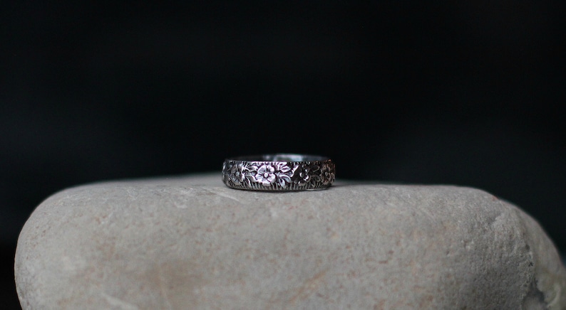 STERLING SILVER WILDFLOWER Band floral stack ring floral ring silver floral wedding band image 2