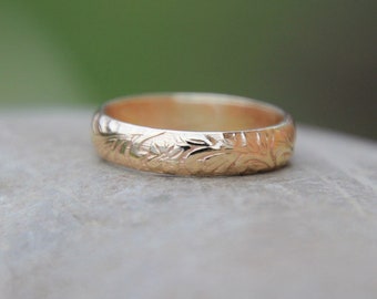 14K Gold Flower Pattern Band - floral stack ring - floral ring - gold floral wedding band