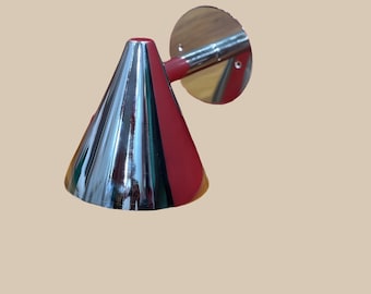 Aplique de pared cónico de latón plateado de mediados de siglo Everlights, lámpara de pared italiana moderna, lámpara de pared de latón Sputnik, lámpara de pared para dormitorio