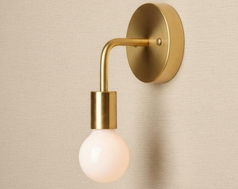 Aplique de pared de latón de mediados de siglo, lámpara de pared hecha a mano, decoración para el hogar