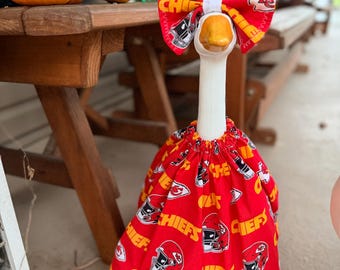 Kansas City Chiefs Porch Goose Outfit with Matching Bow | Football Goose Dress | Red and Gold Yard Goose Clothes | Fits 19–23 Inch