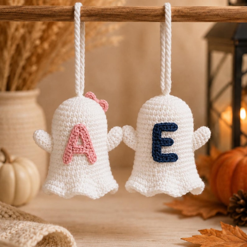 Patroon voor een zelfgehaakt spookje, handleiding voor een amigurumi-paarornament (PDF-download) afbeelding 2