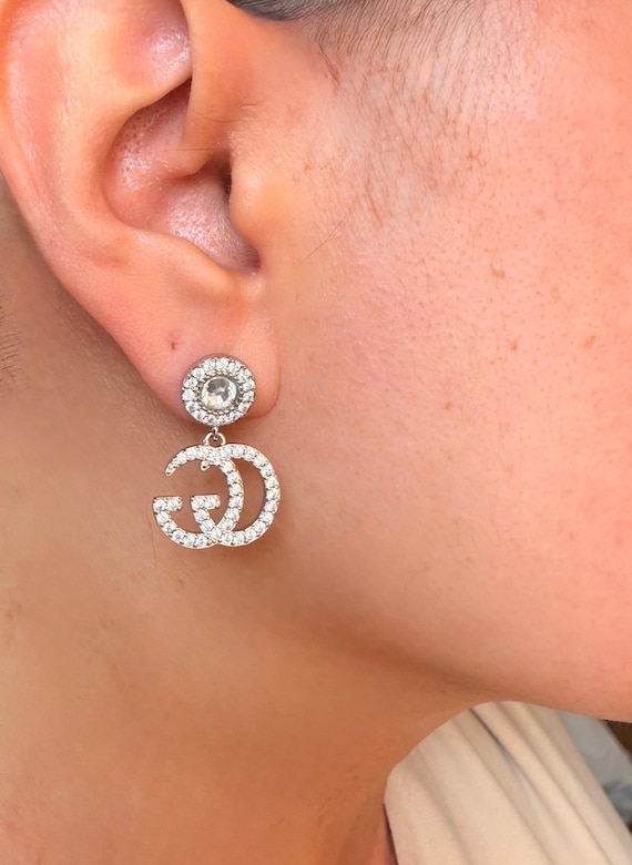 Gucci Interlocking GG silver Crystal drop Earrings - image 7