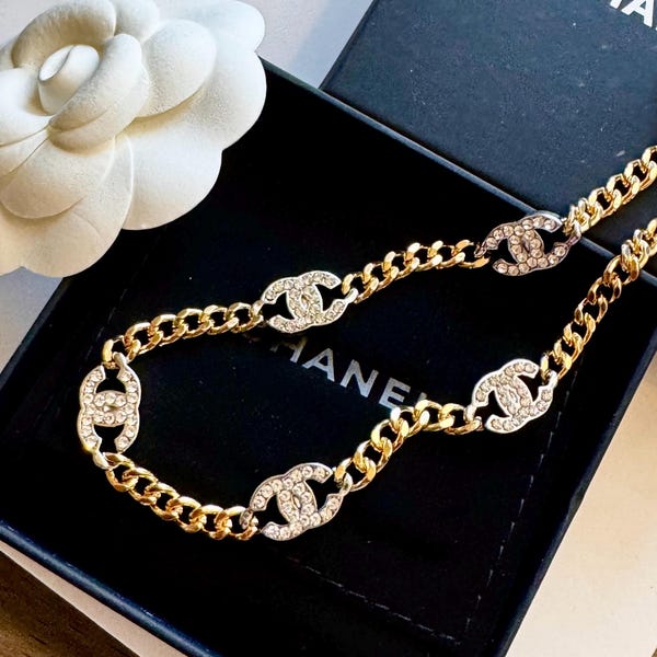 Chanel Gold chain necklace