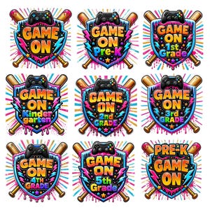 Può includere: Una collezione di nove adesivi digitali colorati con un design a scudo, mazze da baseball incrociate, un controller di gioco e il testo GAME ON, con vari livelli scolastici, il tutto accentuato da effetti di gocce di vernice.