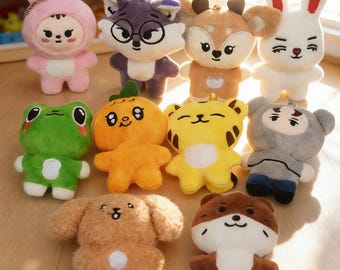 SEVENTEEN Peluche Porte-clés Pendentif Poupée Idol Kpop pour Fans
