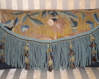 Versandkostenfrei um 1750 French Chateau Antique um 1750 Wandteppich Passementerie Kissen (#1038)