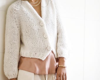 Beginner friendly knitting pattern PDF: Instant Gratification II chunky v-neck cardigan