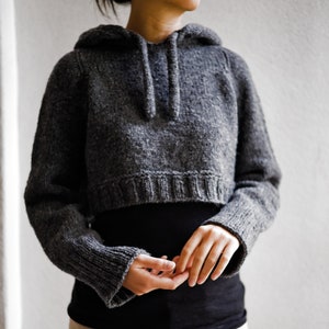 Grey knitted cropped hoodie hot sale