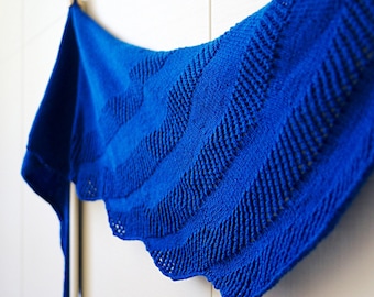 Molinara knit easy lace shawl pattern pdf instant download knitting pattern