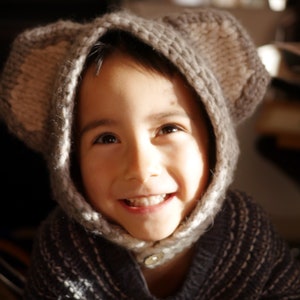 Cute Hat with Koala Ears Knitting Pattern Viva Australia animal hat pattern for babies, toddlers and kids bild 3
