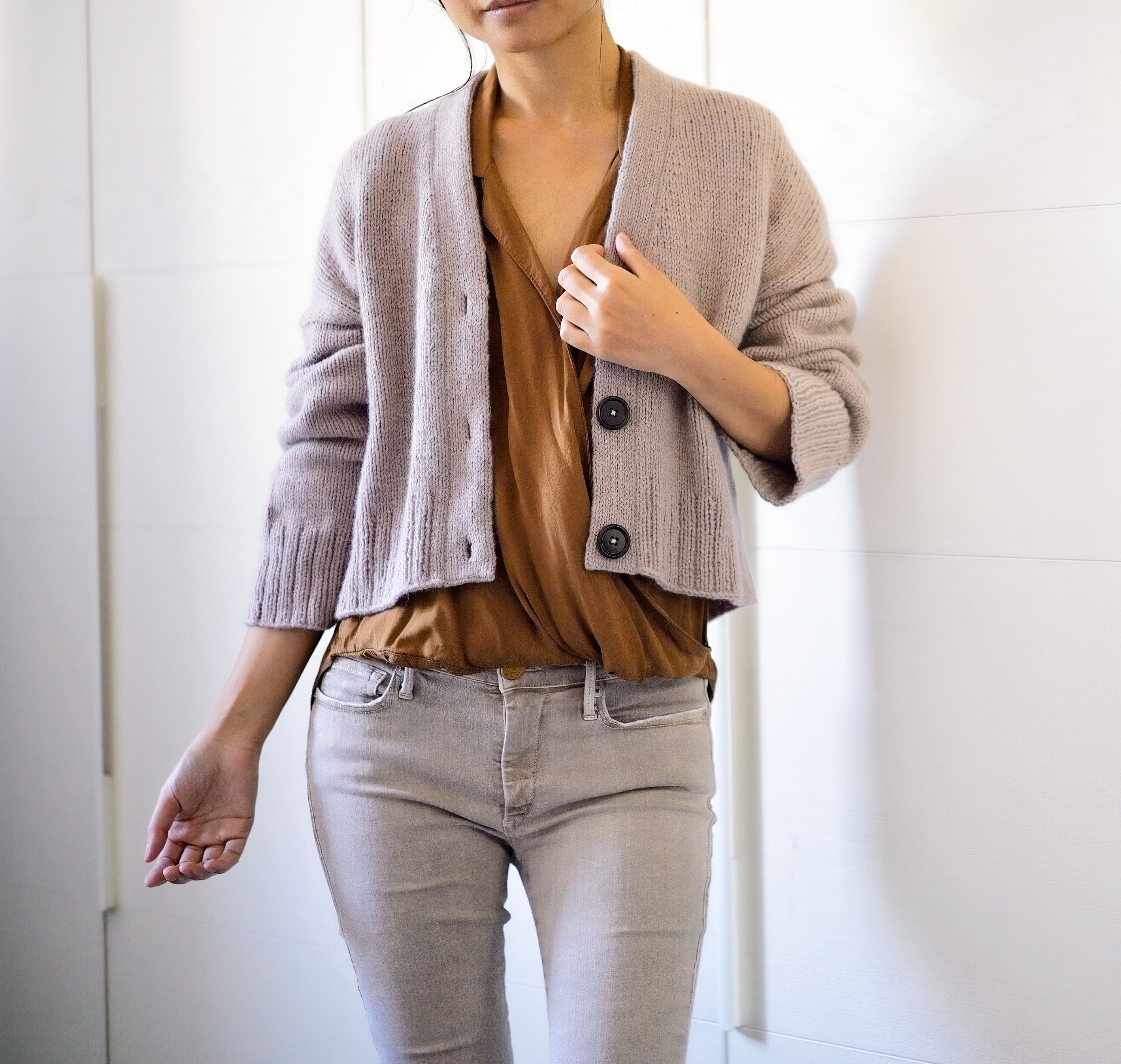 トップス Ans Dotsloevner shoulder cardigan Ans Dotsloevner / SHOULDER CARDIGAN KNIT / GREY | THE FOUR