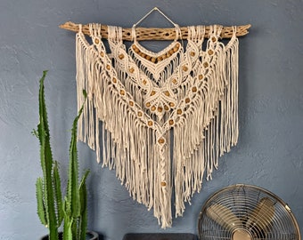 Seashell  Macrame Wall Hanging