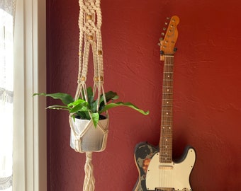 Figure 8 Macrame Plant Hanger