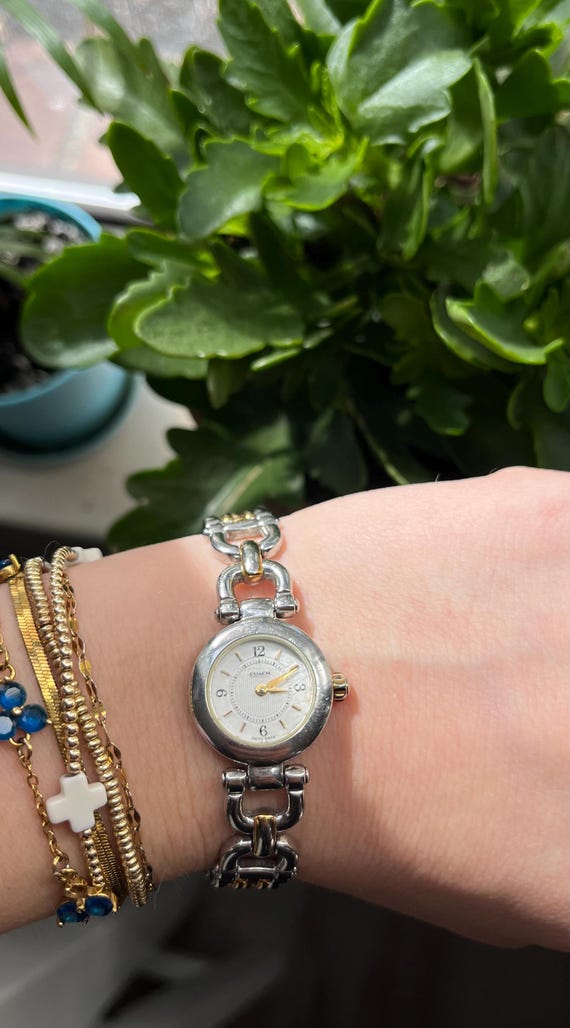 Vintage Coach Two-tone Ladies Watch – Gold Plated Stainless 