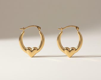 Pendientes de aro en forma de corazón de oro amarillo italiano macizo de 14k, 15,80 mm de diámetro.