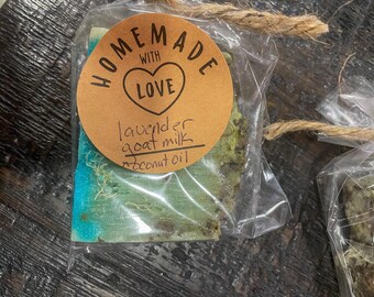 Goat milk soap bar with lavender (Blue)