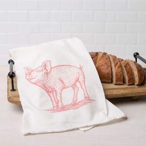 Pig Flour Sack Towel: Farmhouse Kitchen Decor