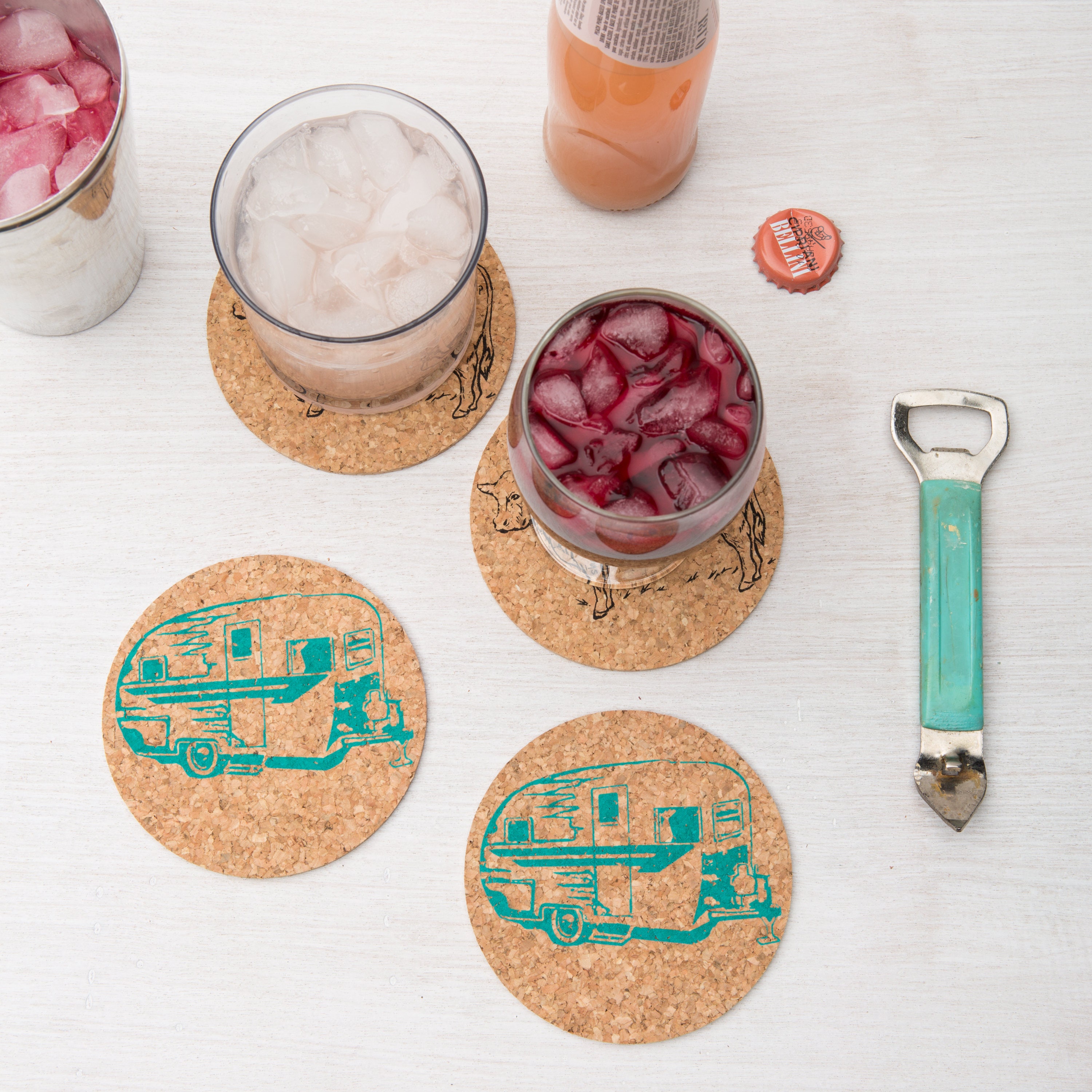 Happy Camper Cork Coasters - Camping-Car Caravane Cadeau de Pendaison Crémaillère