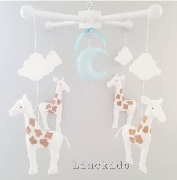 baby mobile giraffe