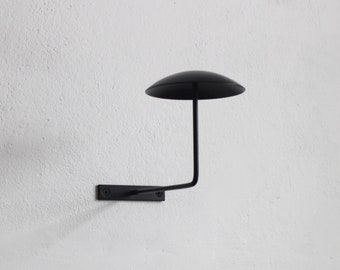 Wall Mount Hat Display Rack: Metal Helmet Holder