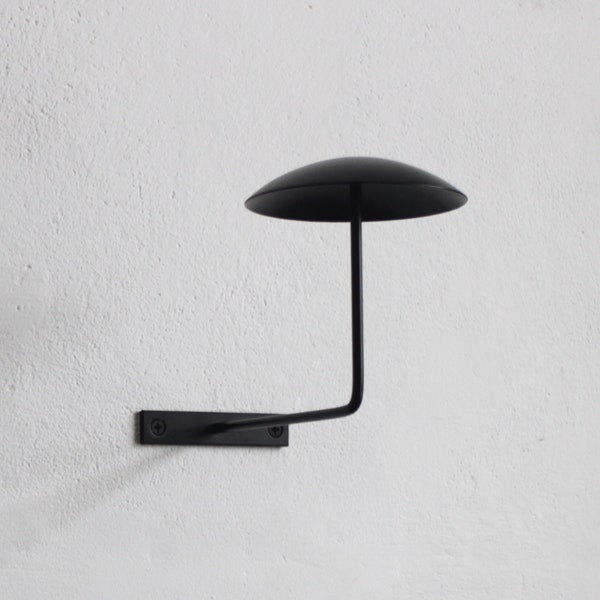 Wall Mount Hat Display Rack: Metal Helmet Holder