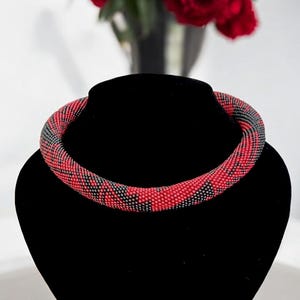 Handmade Black and Red Beaded Necklace – Bold and Stylish