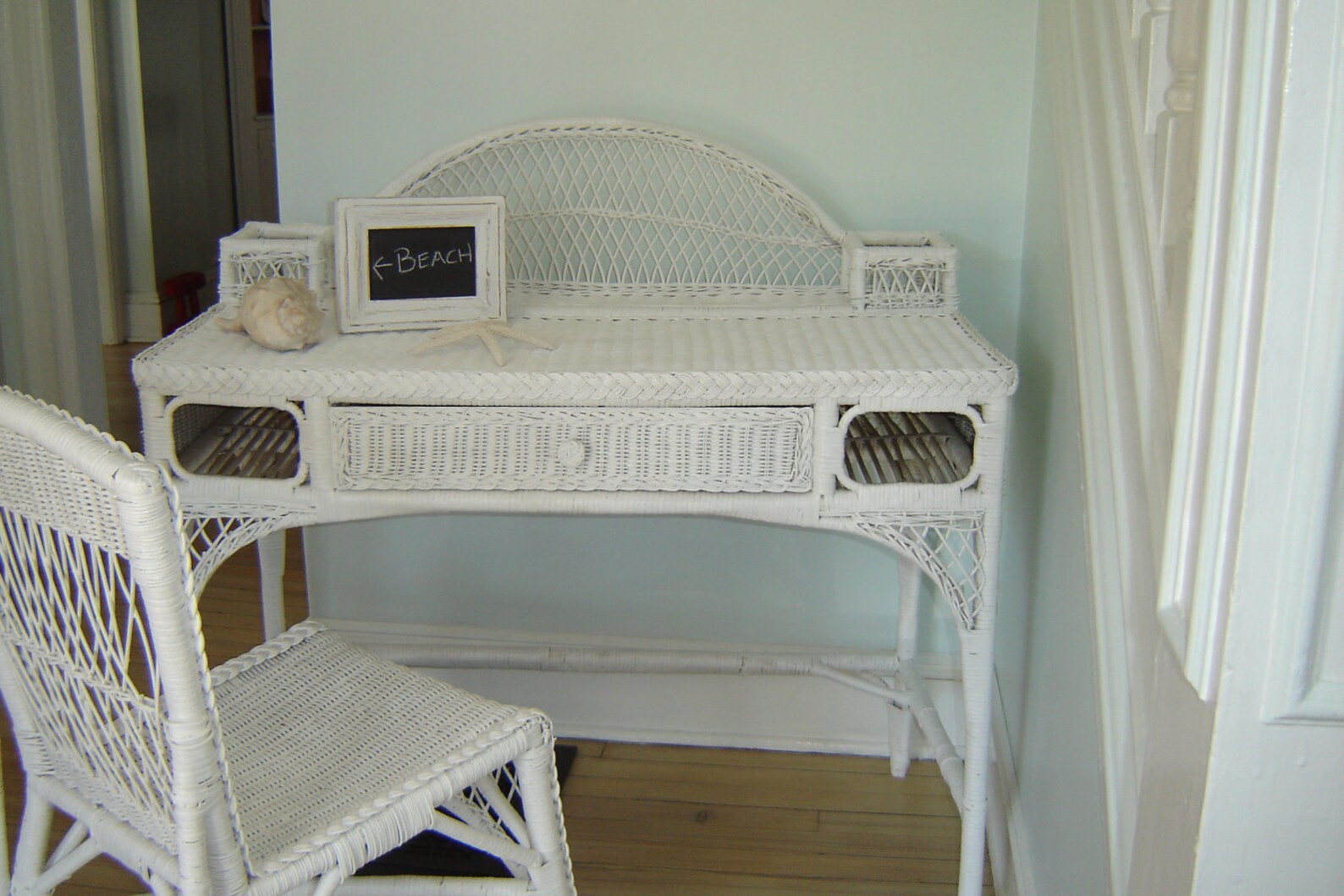 Vintage White Wicker Desk & Chair or Vanity Etsy