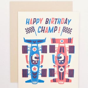 Joyeux anniversaire champion ! Carte de jeu de mots pour anniversaire de voiture de course