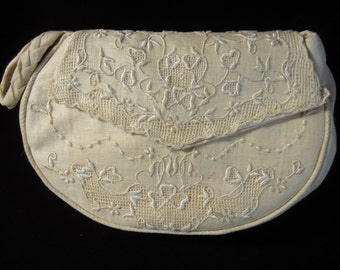 Vintage 1930's Wedding Purse made of Silk Linen with Fine Lace & Embroidery
