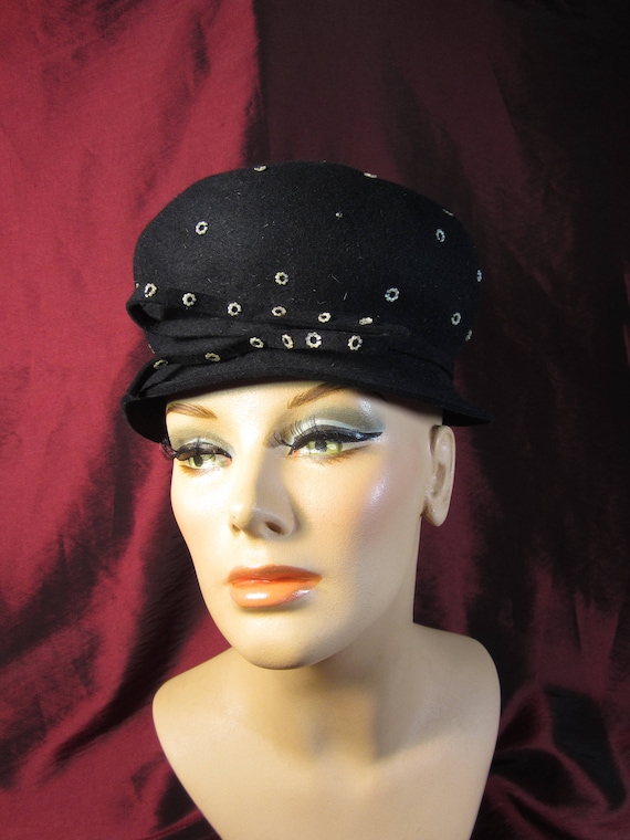 VTG 1940s Black Felt Womens Hat from Evelynvaron M