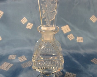 VTG Cut Crystal Perfume Bottle with Ornate Rose Etched Finial Stopper.  Good Used Condition